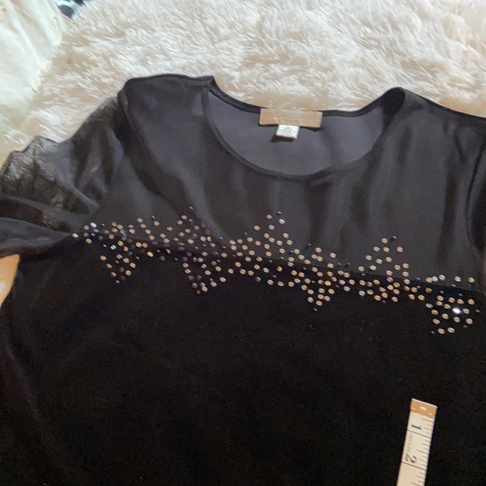 Casual Corner Top - image 7